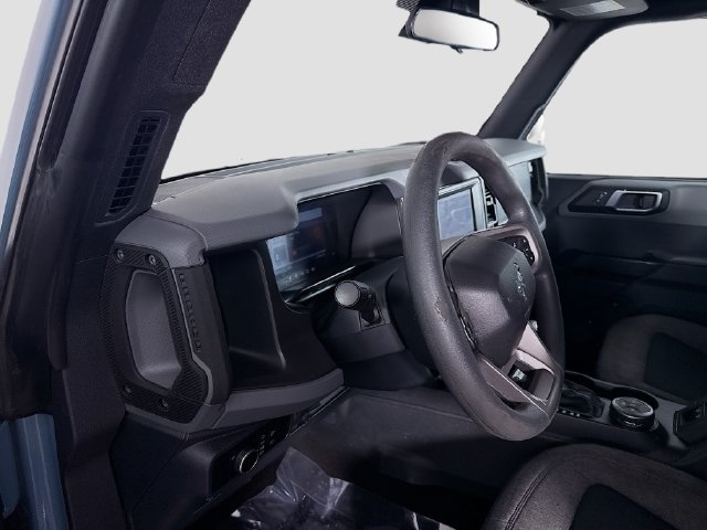 Used 2023 Ford Bronco 4-Door AWD/4WD image 22