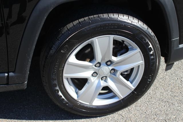 Used 2022 Jeep Compass Latitude w/ Convenience Group image 36