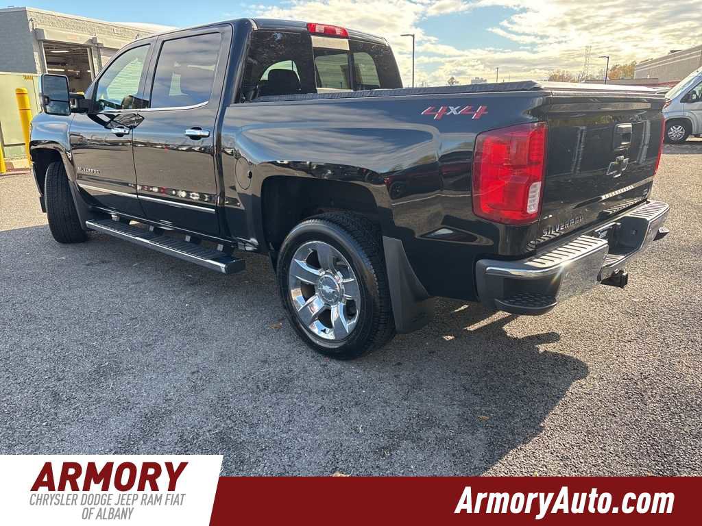 Used 2018 Chevrolet Silverado 1500 LTZ w/ LTZ Plus Package image 6