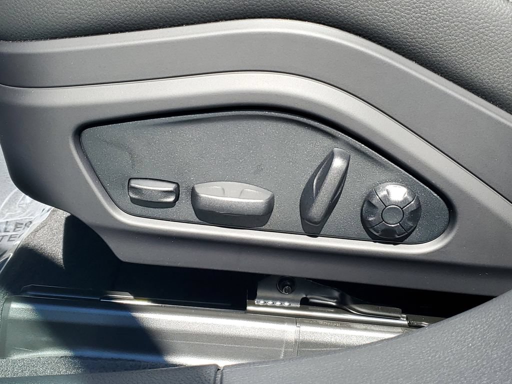 New 2026 Porsche Panamera RWD image 28