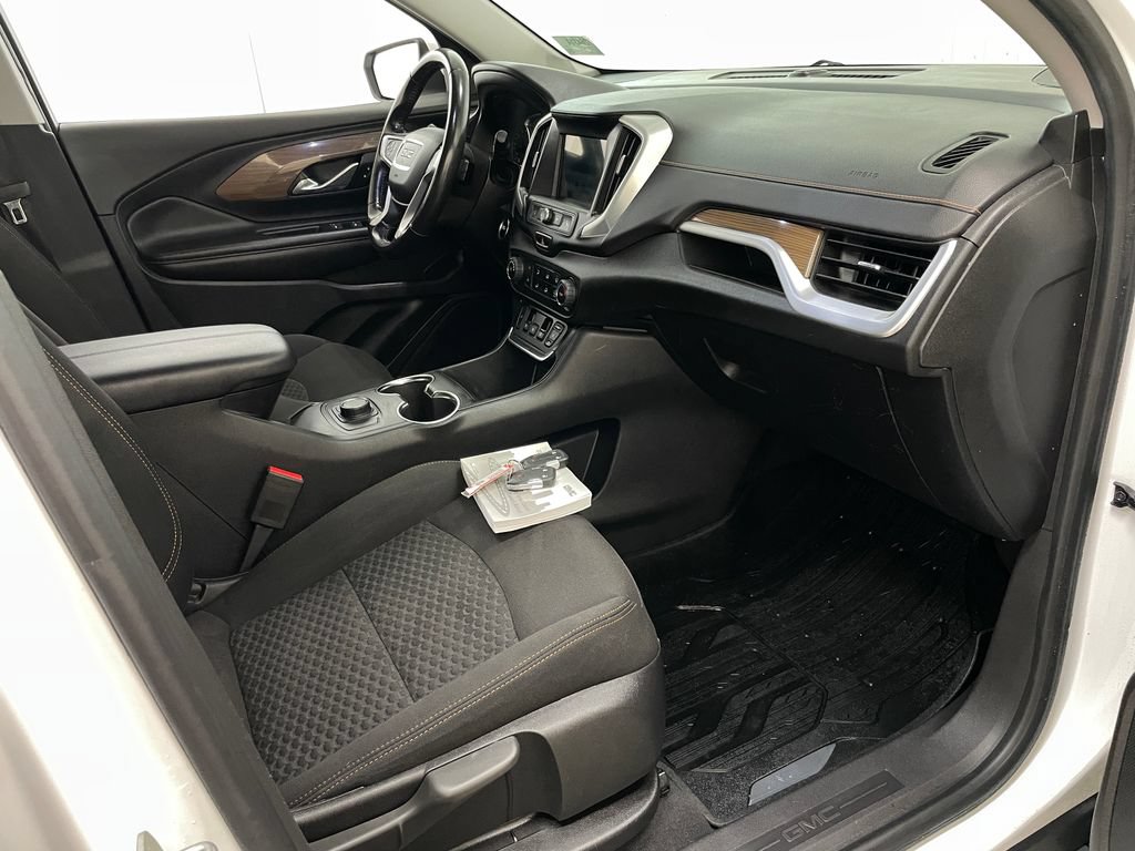 Used 2019 GMC Terrain SLE FWD image 34