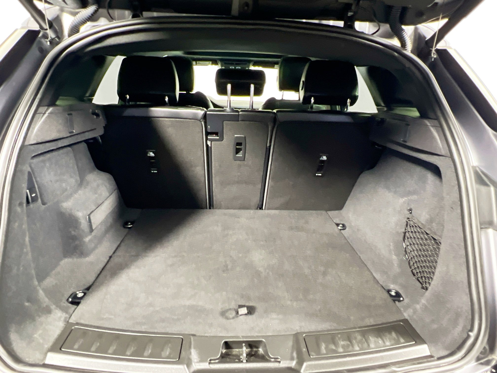 Used 2024 Land Rover Range Rover Evoque S image 33