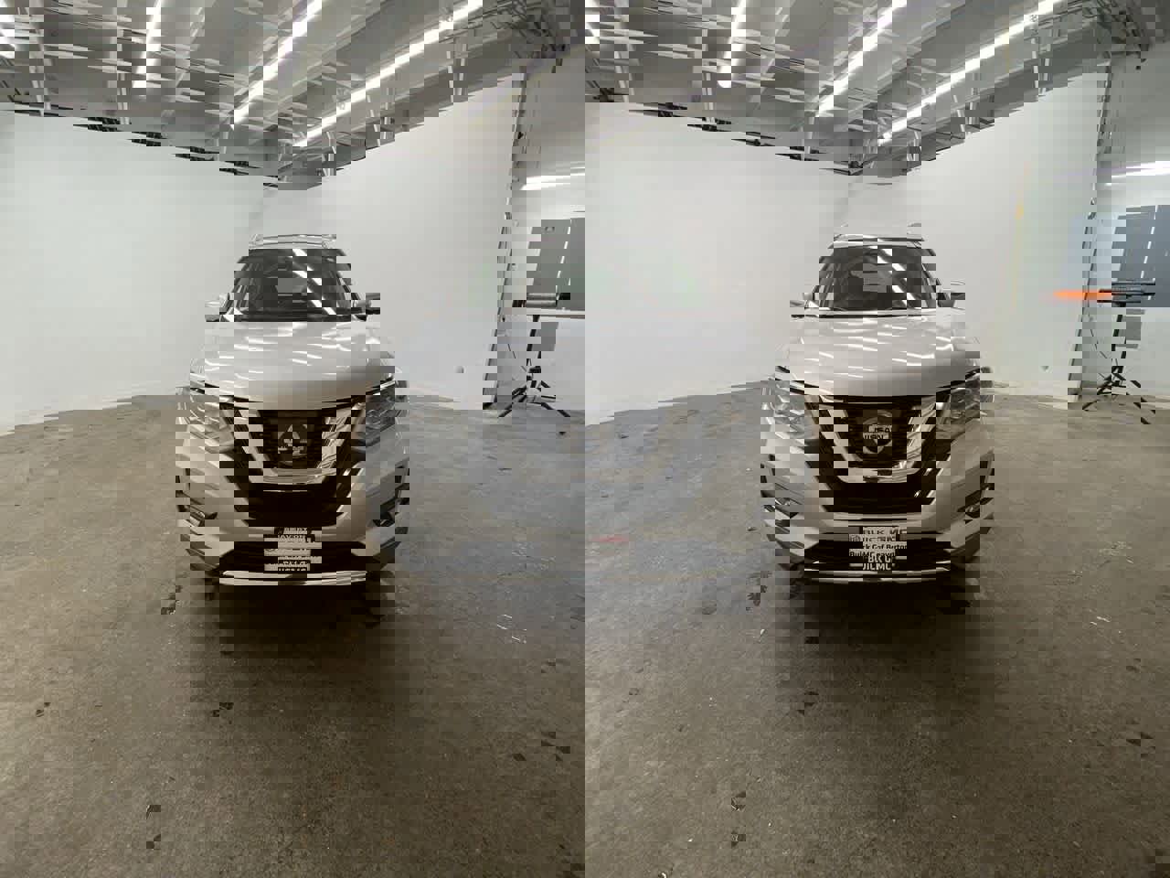 Used 2017 Nissan Rogue SL w/ SL Premium Package image 9