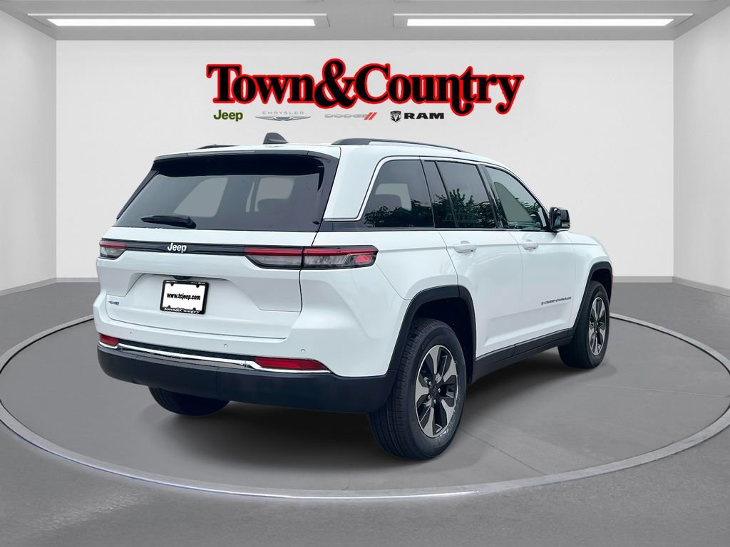 Used 2024 Jeep Grand Cherokee Limited 4xe image 5