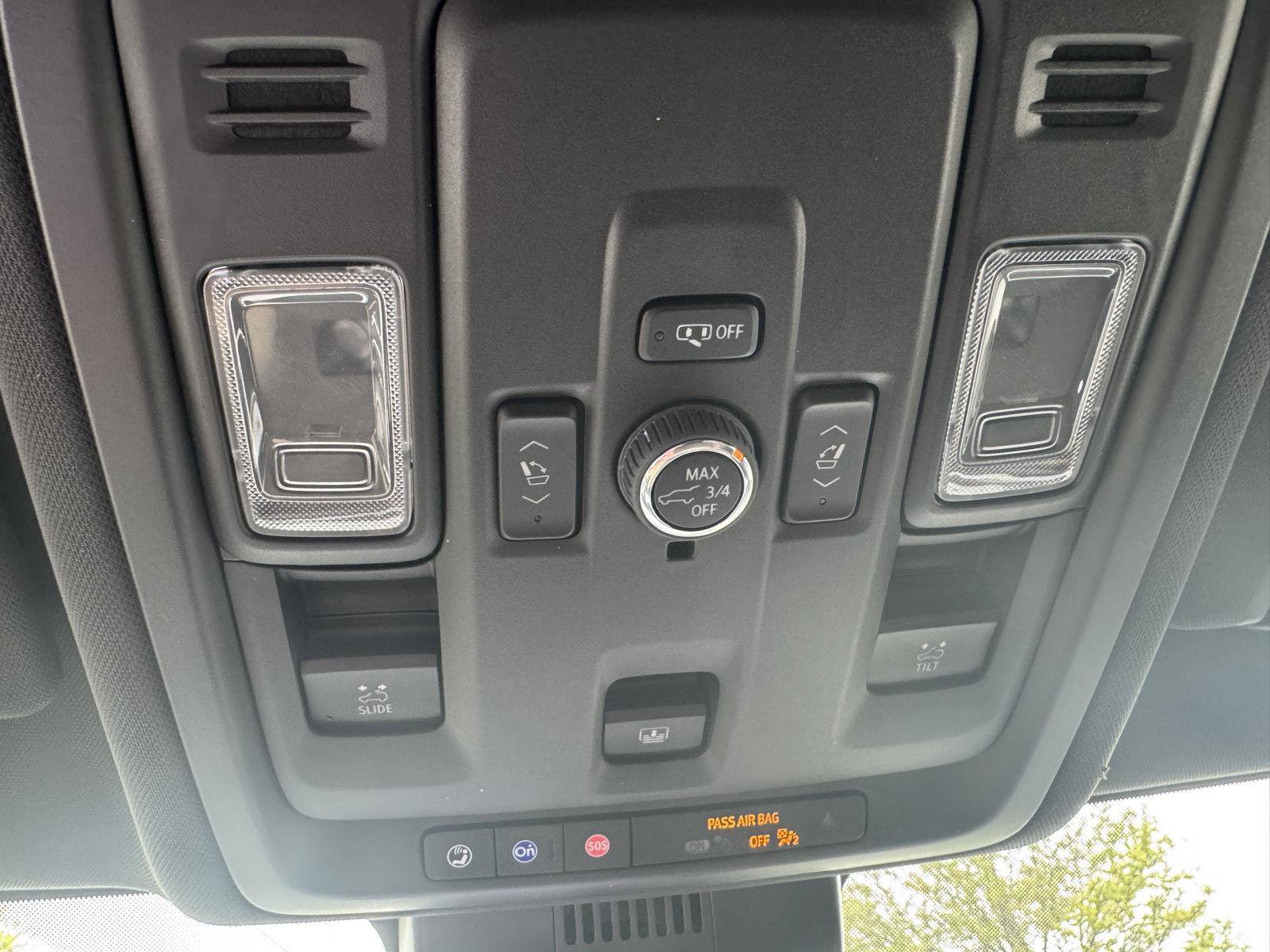 Used 2025 Chevrolet Tahoe RST w/ Comfort Package AWD/4WD image 27