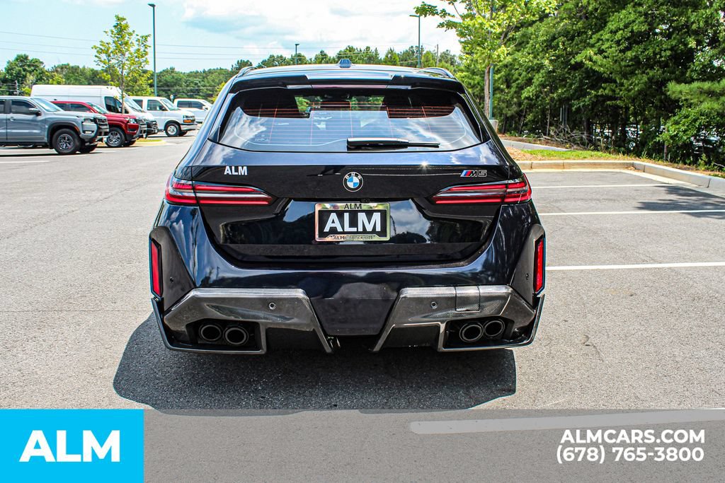 Used 2026 BMW M5 Touring AWD/4WD image 11