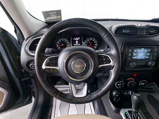 Used 2016 Jeep Renegade Latitude w/ Popular Equipment Group AWD/4WD image 11