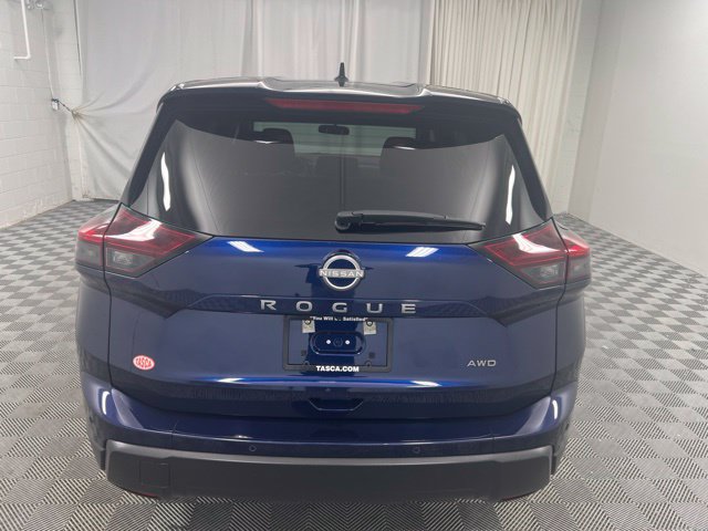Used 2026 Nissan Rogue SV AWD/4WD image 7