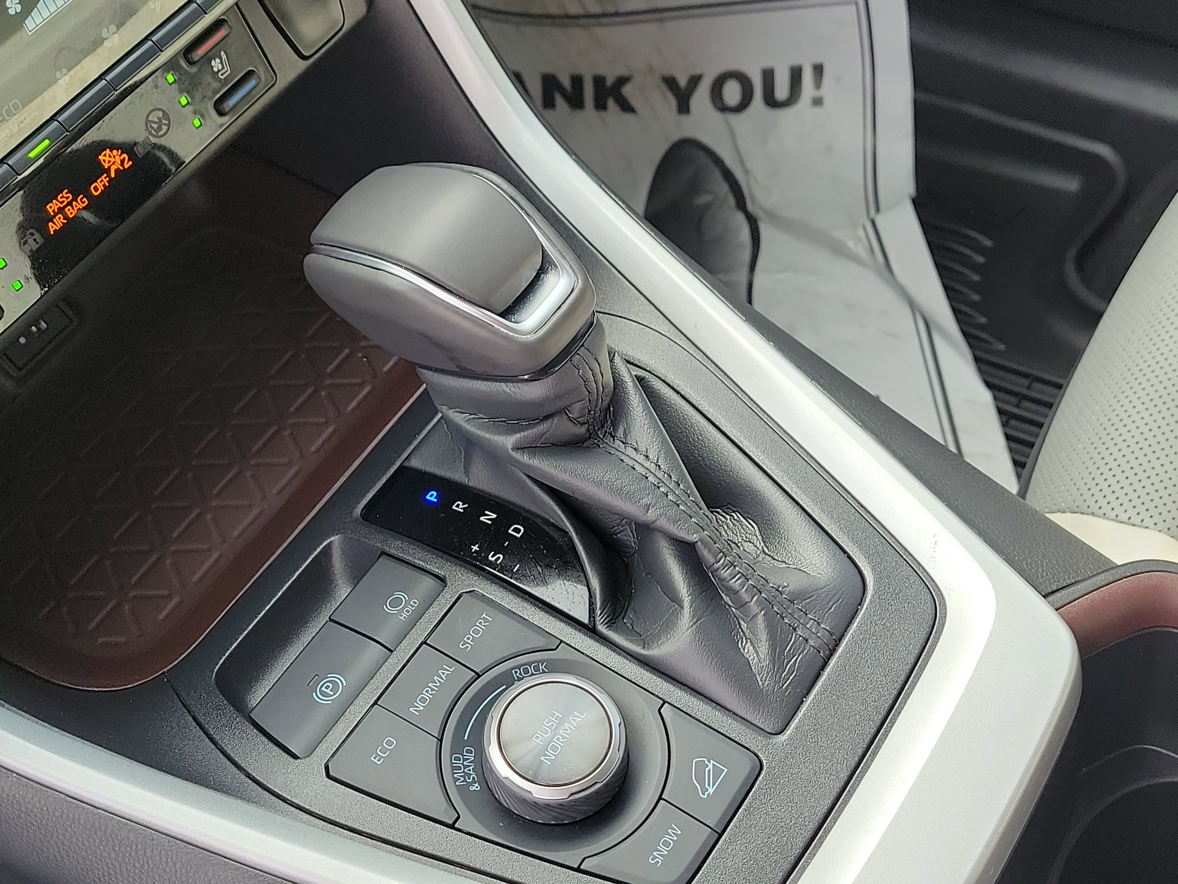 Used 2025 Toyota RAV4 Limited w/ Weather Package image 28