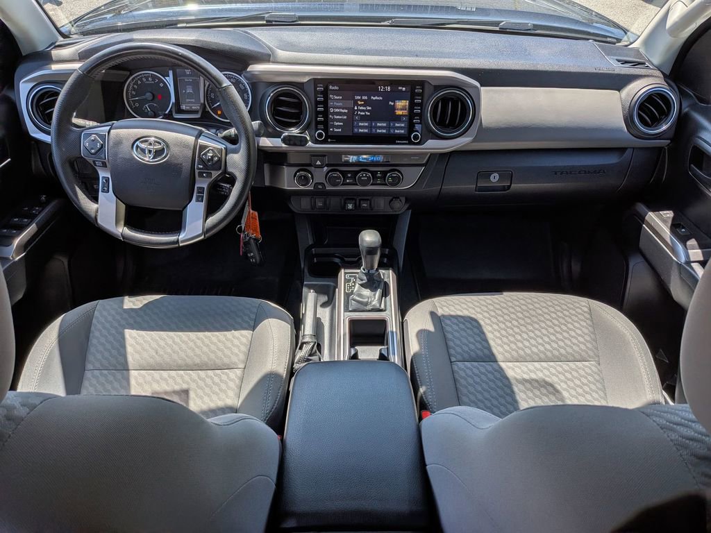 Used 2022 Toyota Tacoma SR5 AWD/4WD image 19