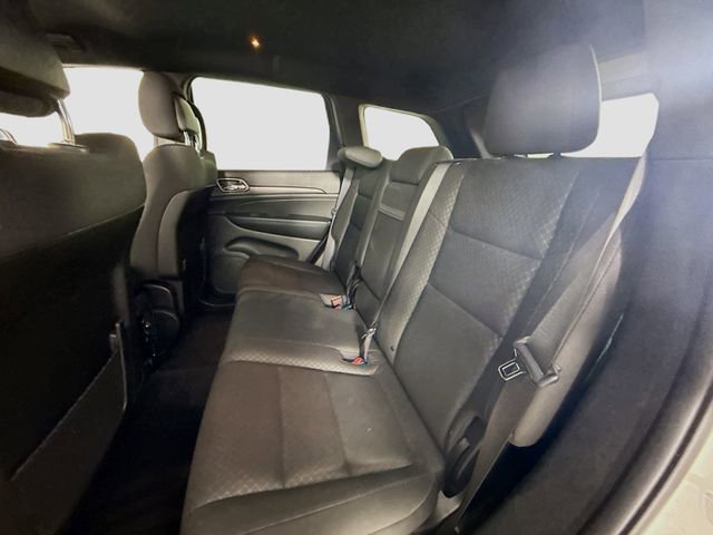 Used 2019 Jeep Grand Cherokee Laredo image 23