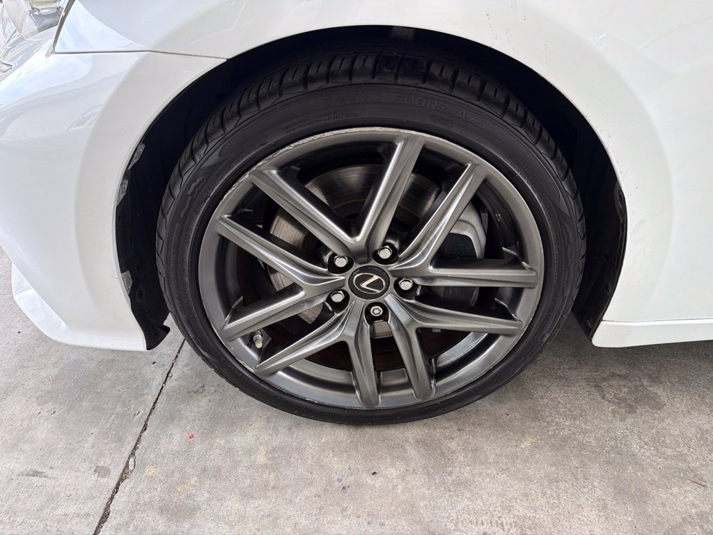 Used 2016 Lexus IS 200t w/ F Sport Package RWD image 14