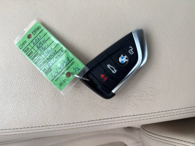 Used 2021 BMW 330i xDrive Sedan w/ Premium Package image 27