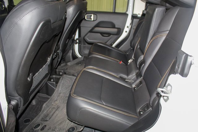 Used 2024 Jeep Gladiator Sport image 12