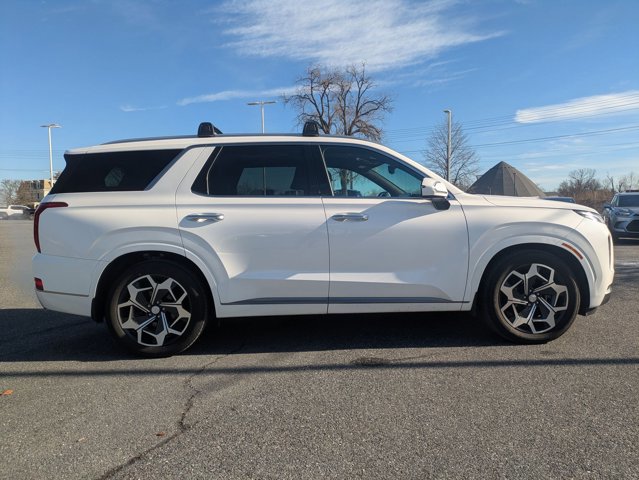 Used 2022 Hyundai Palisade Calligraphy w/ Winter Package image 6