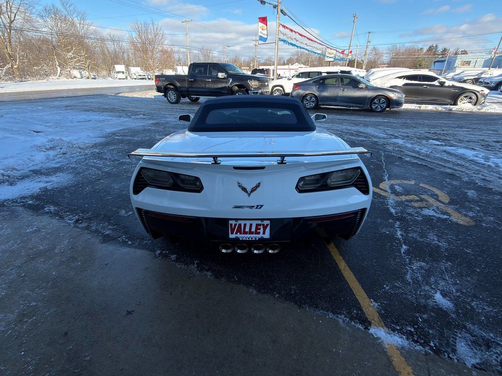 Used 2019 Chevrolet Corvette ZR1 w/ Chrome Badge Package image 84