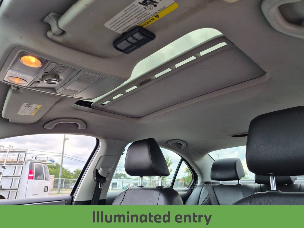 Used 2013 Volkswagen Jetta SEL FWD image 19