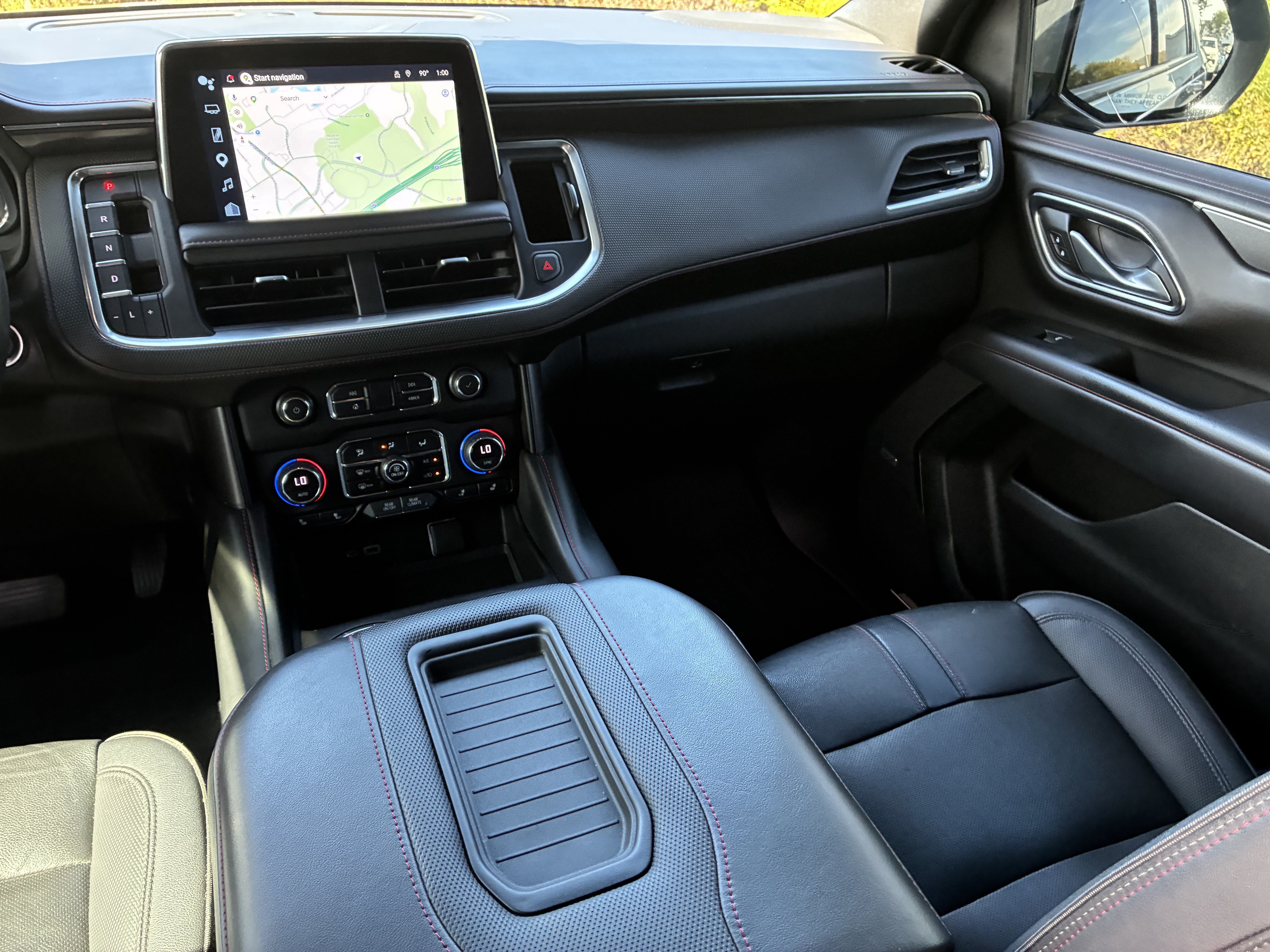 Used 2022 Chevrolet Suburban RST w/ Luxury Package RWD image 18