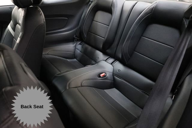 Used 2022 Ford Mustang Shelby GT500 w/ Technology Package RWD image 18