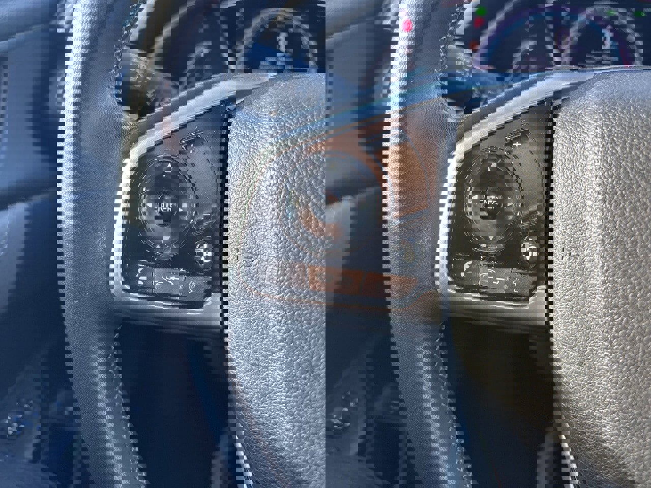 Used 2019 Honda Civic EX-L image 20