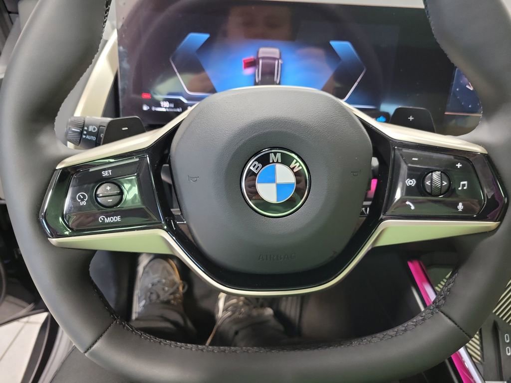 Used 2025 BMW X3 xDrive30i w/ Premium Package image 4