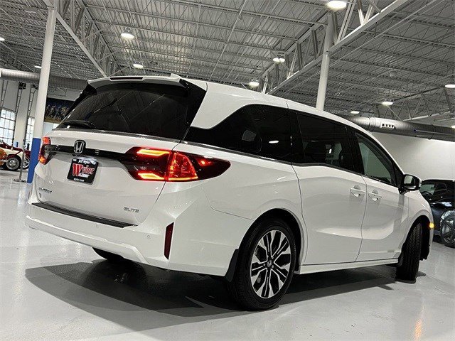 New 2026 Honda Odyssey Elite image 4