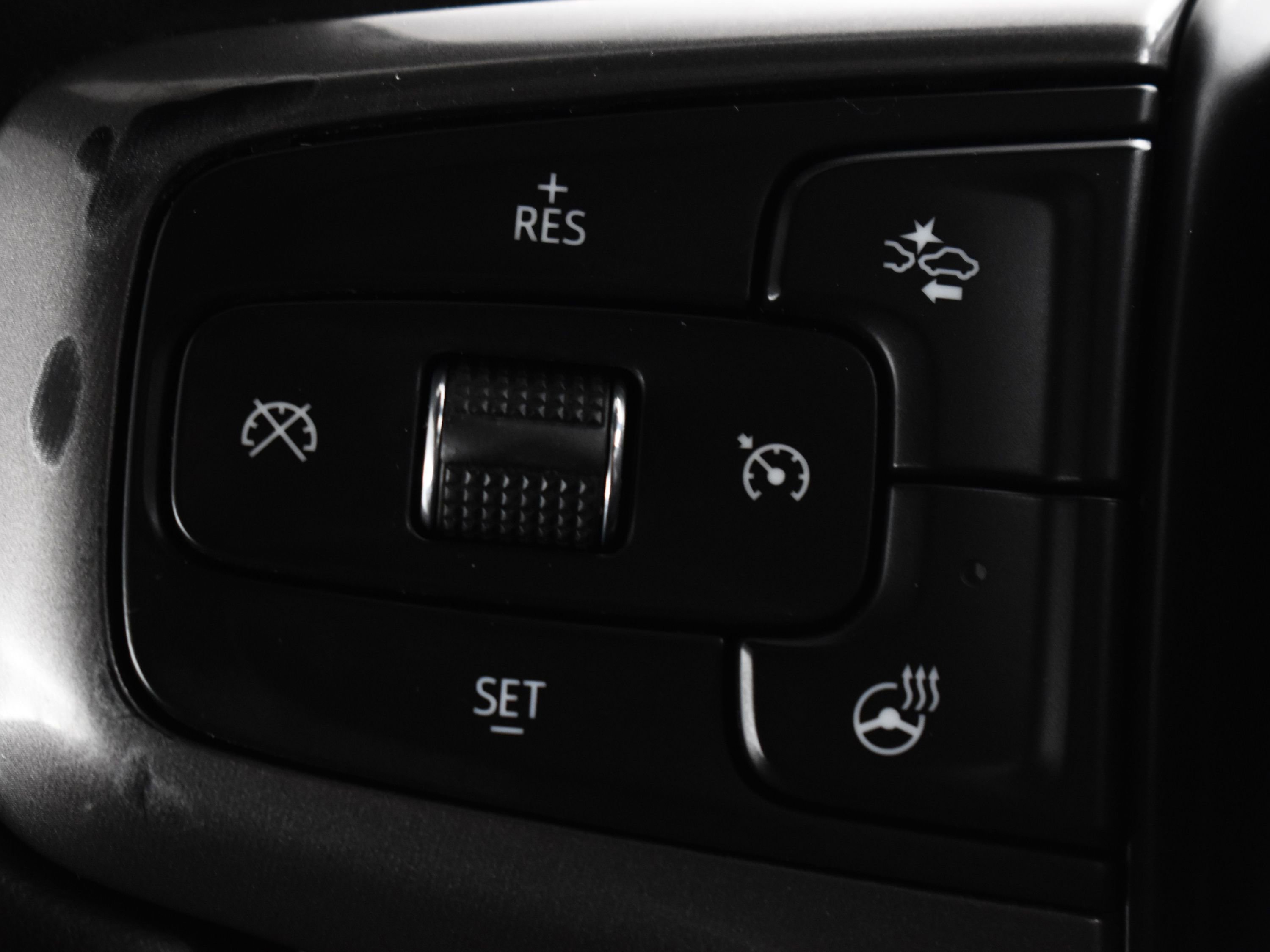 Used 2025 Chevrolet Silverado 2500 High Country w/ High Country Premium Package image 38