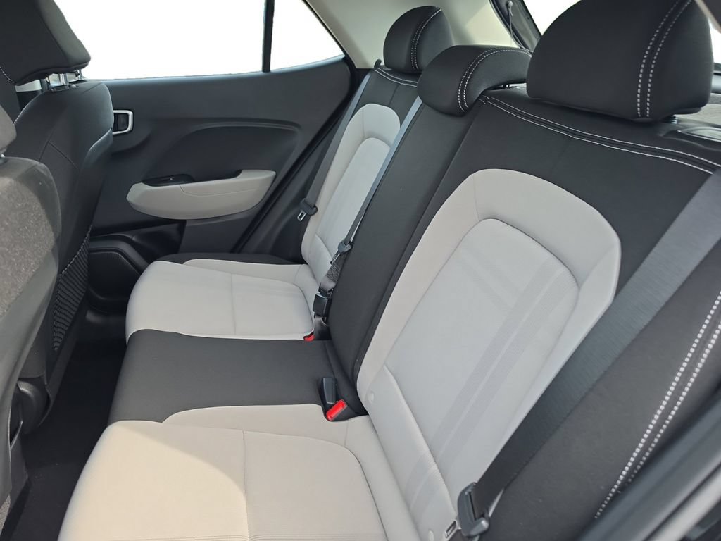 Certified 2024 Hyundai Venue SEL FWD image 16