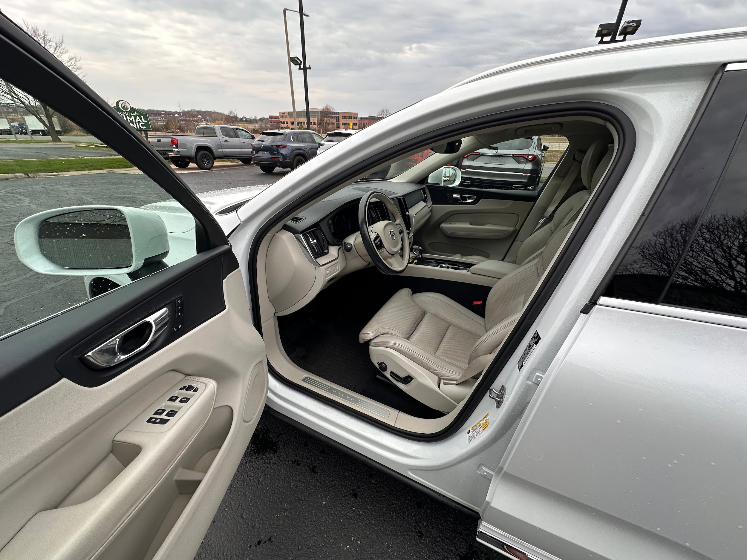 Used 2018 Volvo XC60 T6 Inscription image 14