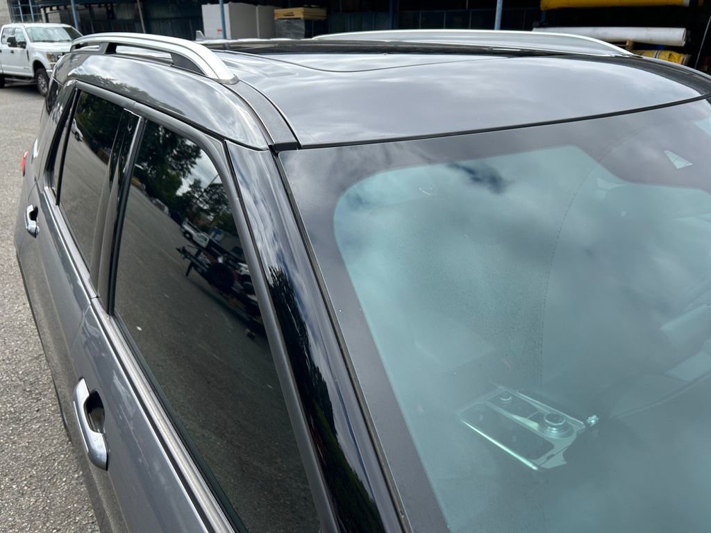 Used 2021 Ford Explorer Platinum w/ Equipment Group 601A image 28