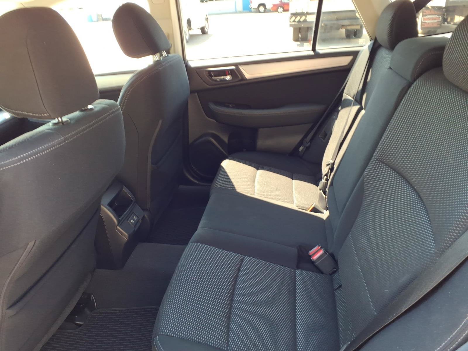 Used 2019 Subaru Outback 2.5i Premium AWD/4WD image 24