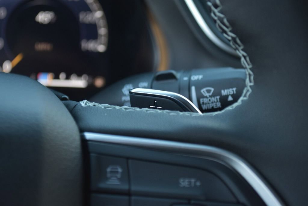 New 2025 Jeep Grand Cherokee Laredo X w/ Luxury Tech Group I image 18