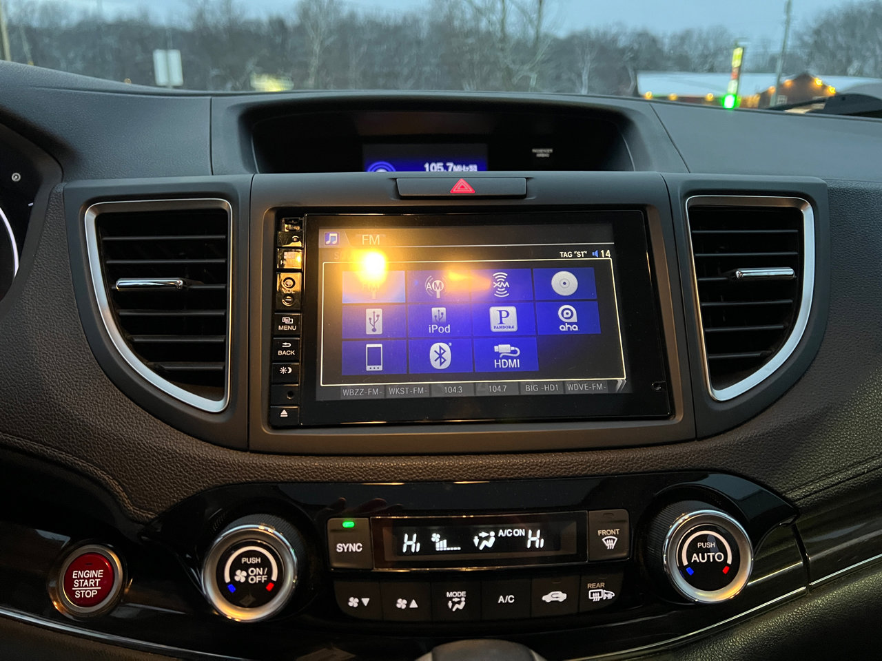 Used 2016 Honda CR-V Touring image 25