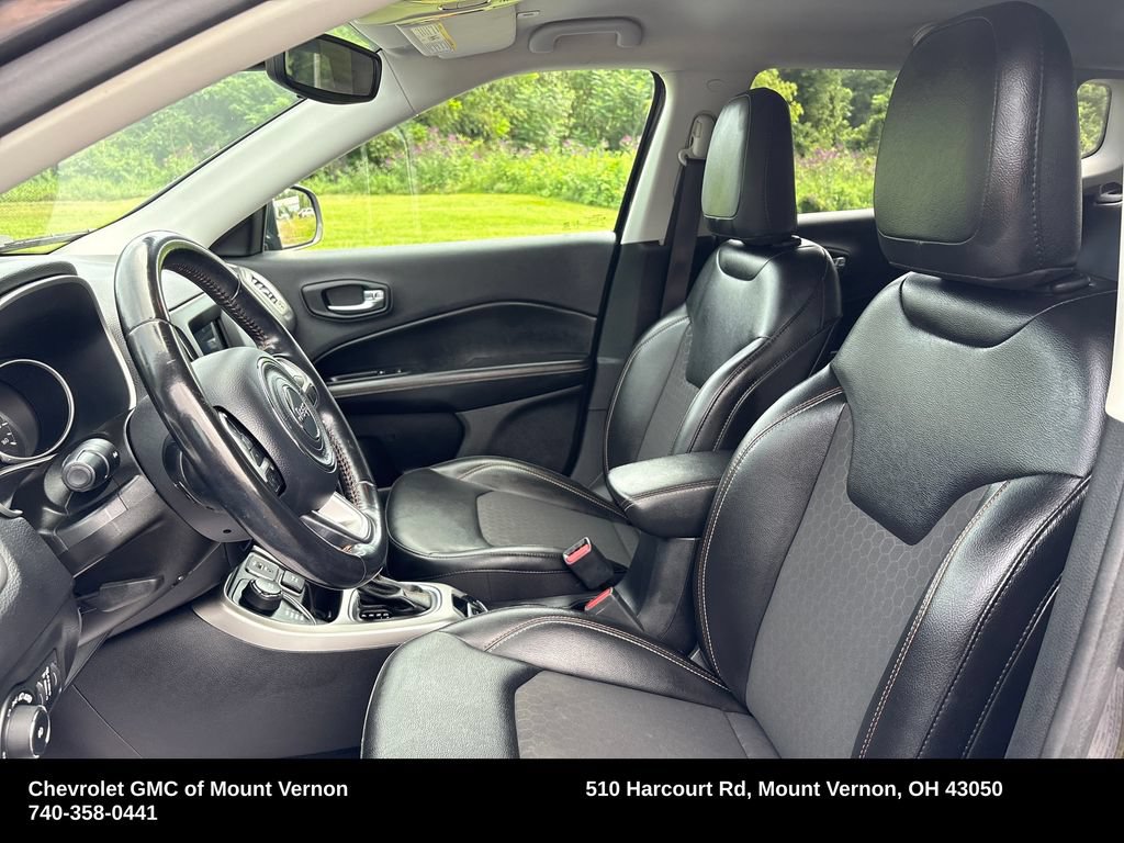 Used 2019 Jeep Compass Latitude AWD/4WD image 11