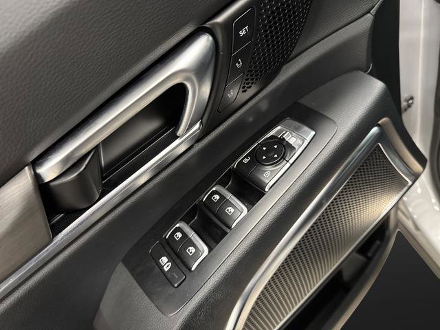 Used 2024 Kia Telluride SX X-Line image 30