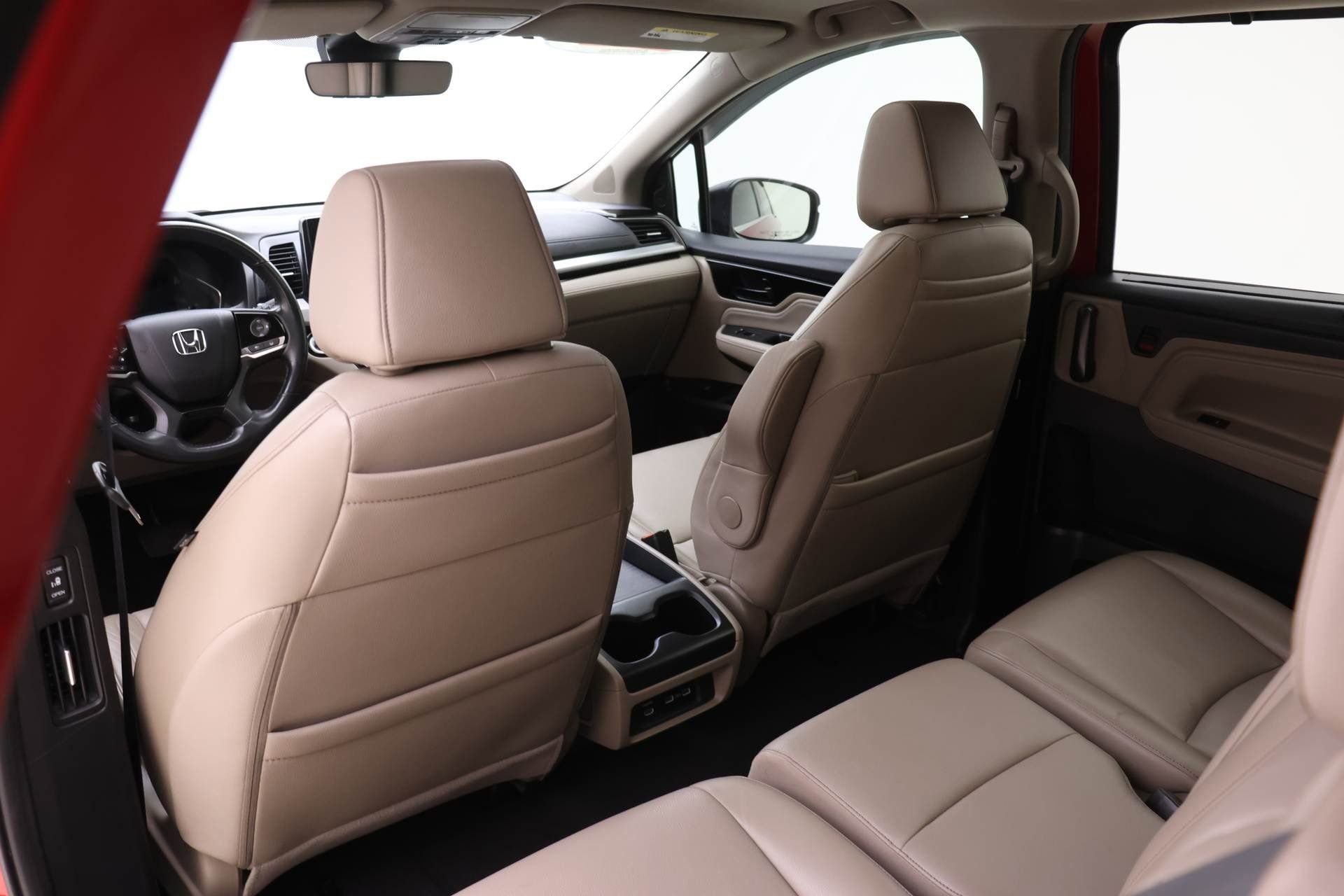 Used 2023 Honda Odyssey Touring image 10
