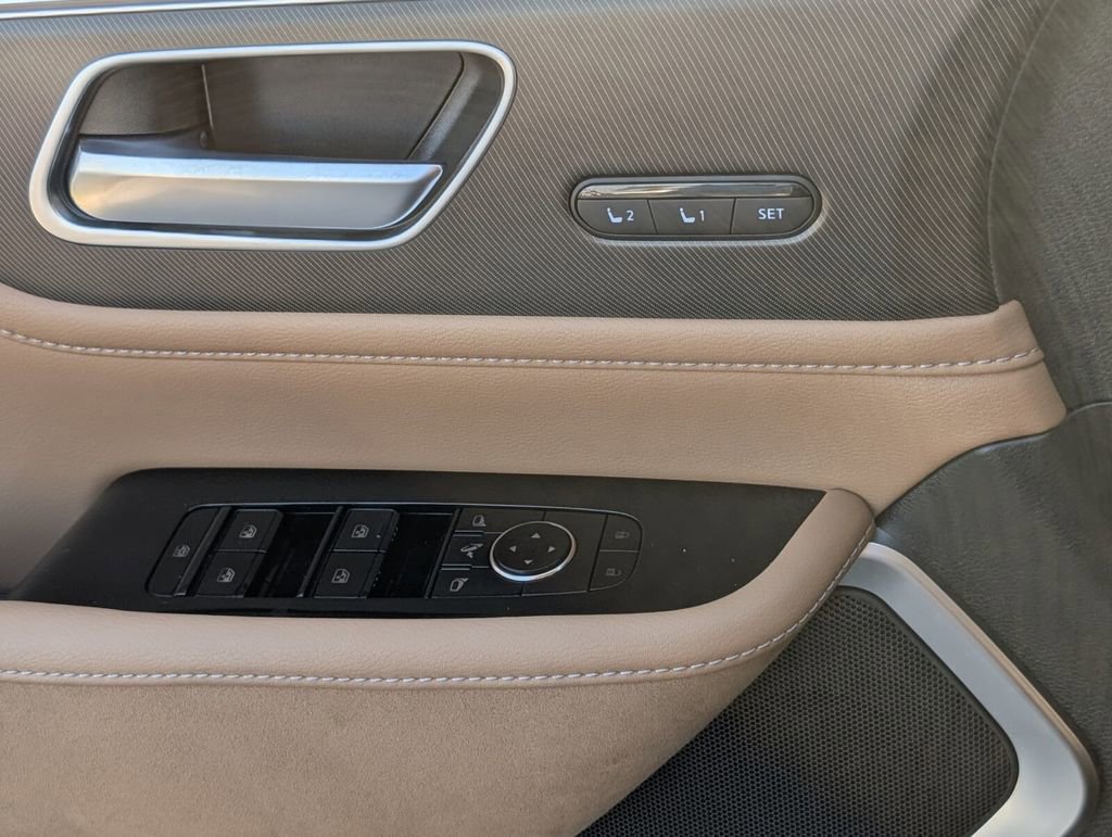 Used 2025 INFINITI QX80 Luxe image 27