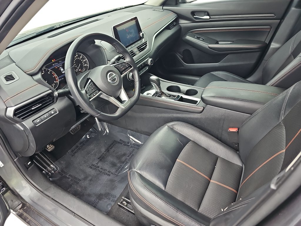 Used 2021 Nissan Altima 2.5 SR FWD image 16
