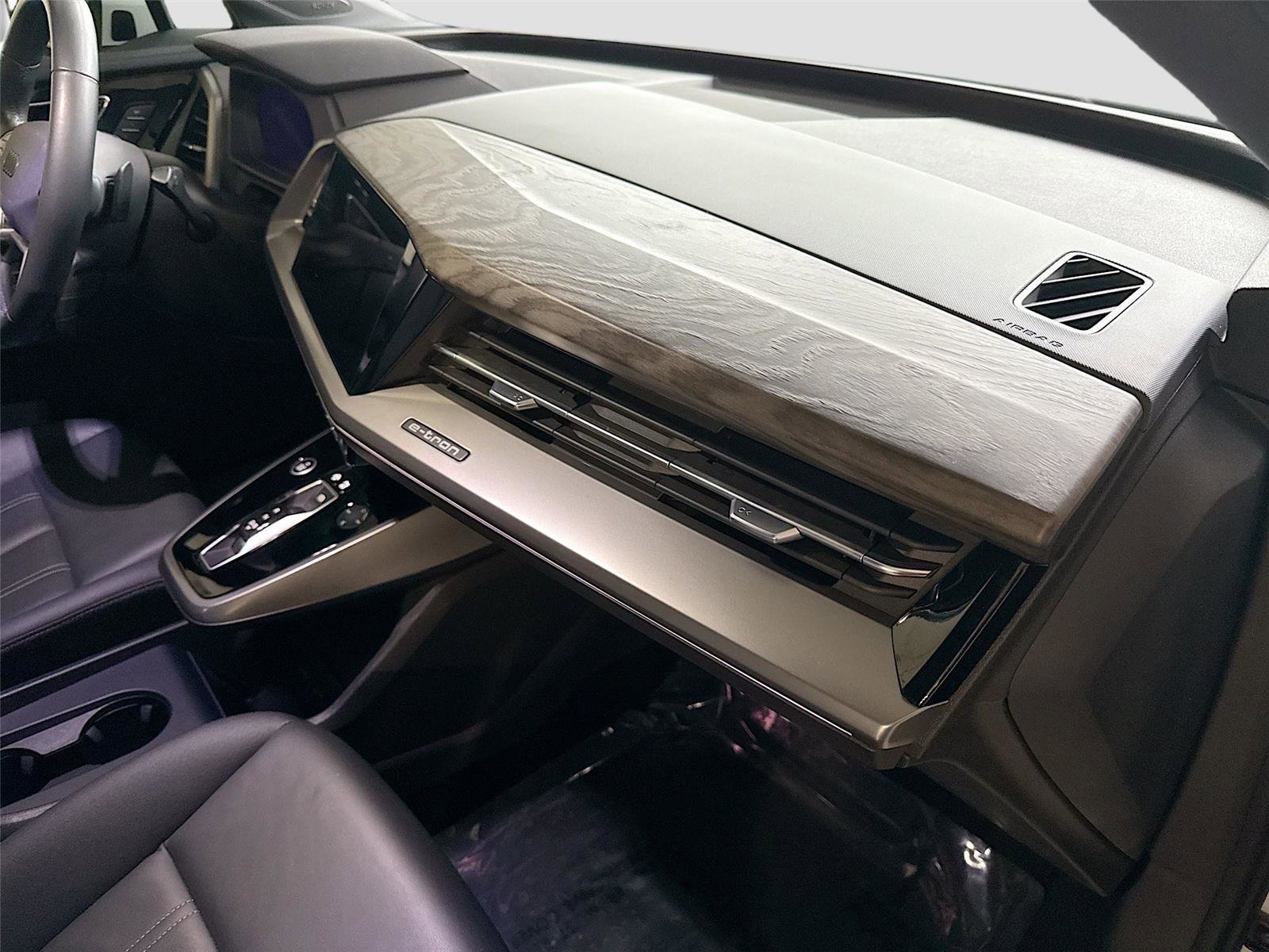 Certified 2023 Audi Q4 e-tron Premium Plus w/ Premium Plus RWD image 30