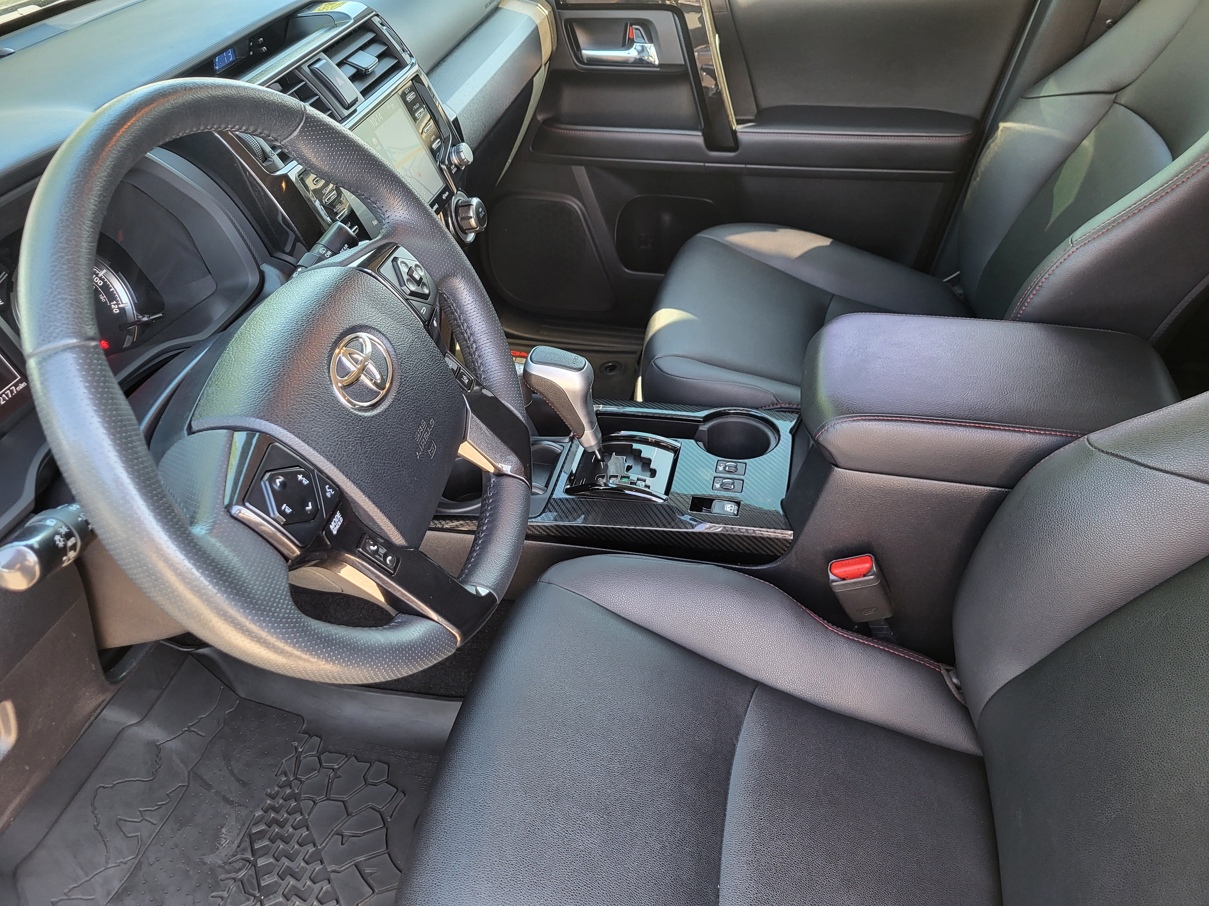 Used 2020 Toyota 4Runner TRD Pro AWD/4WD image 12