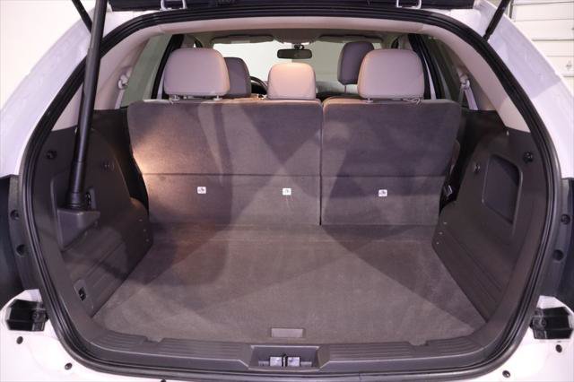 Used 2013 Ford Edge SEL FWD image 30