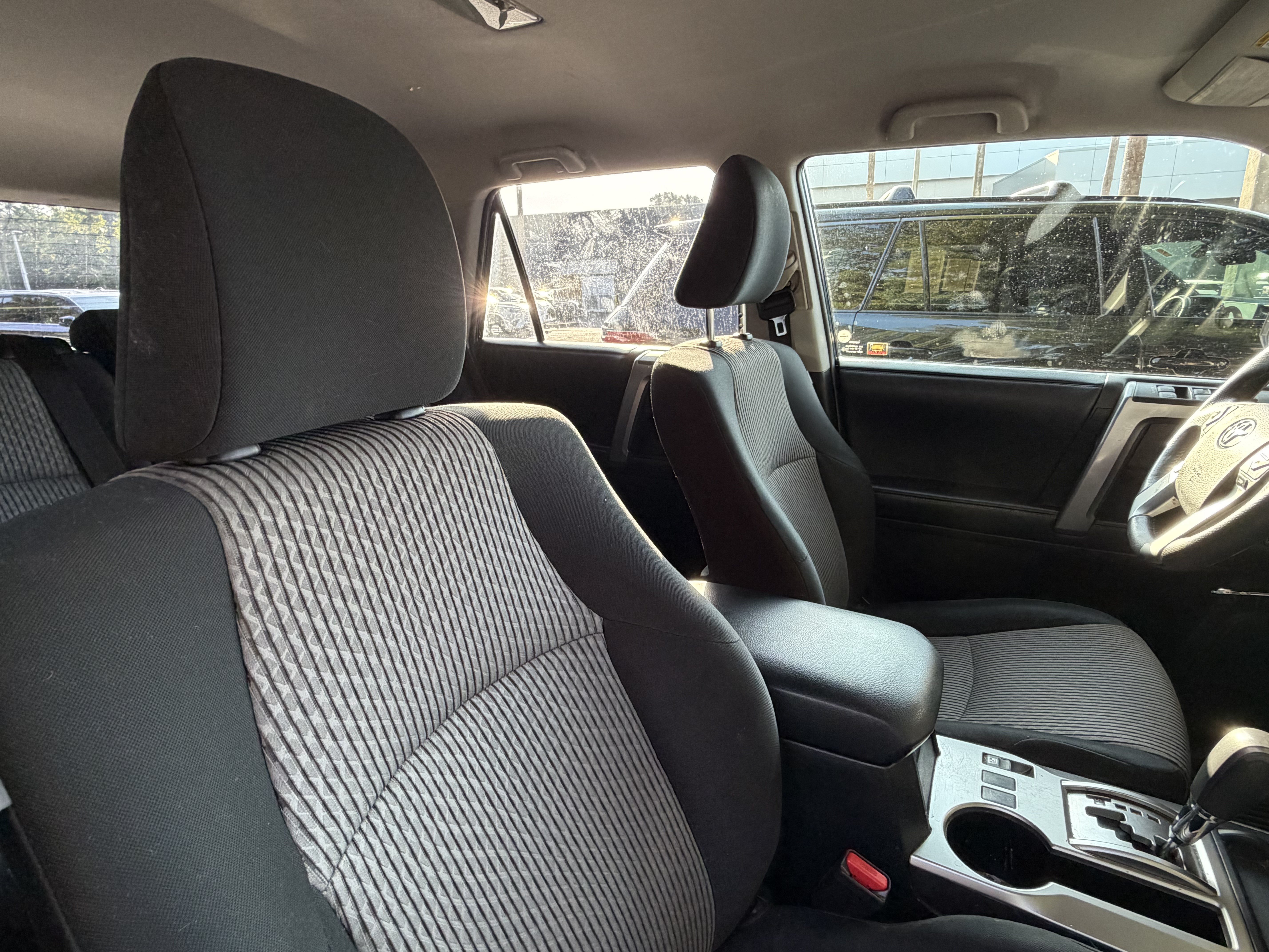 Used 2016 Toyota 4Runner SR5 AWD/4WD image 44