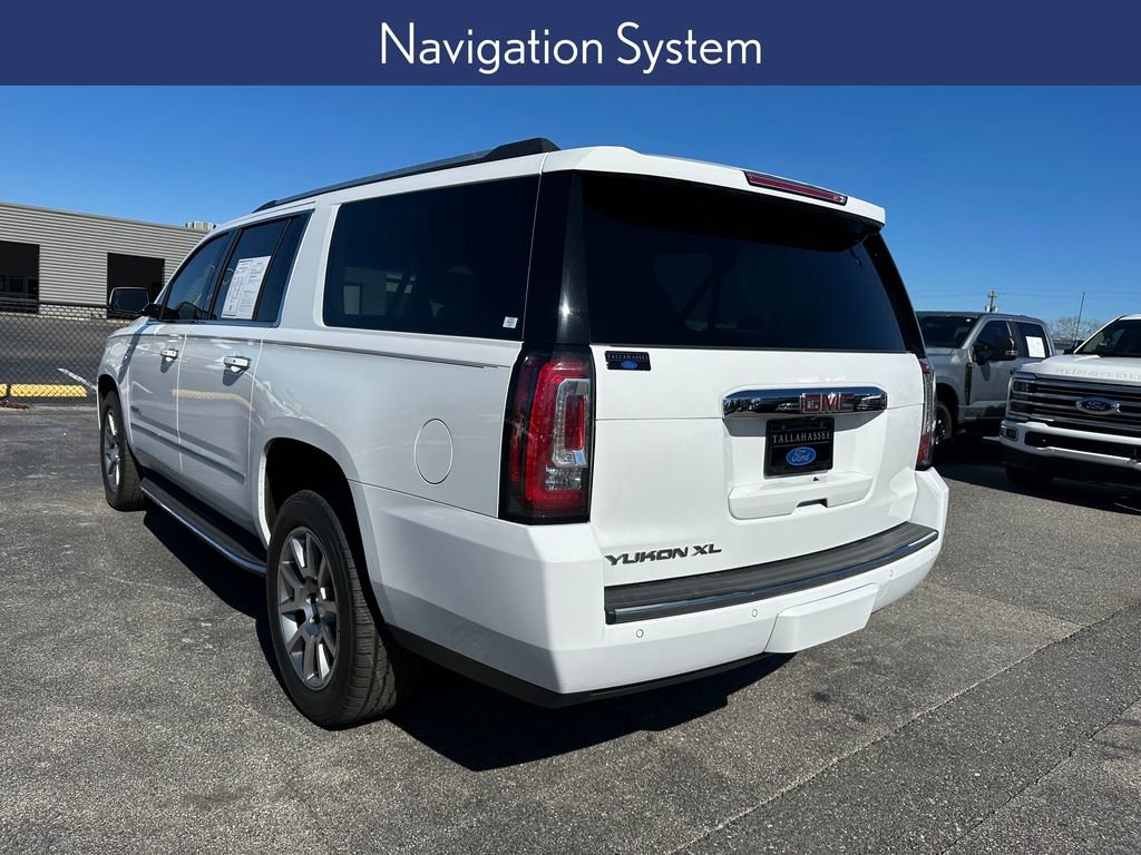 Used 2020 GMC Yukon XL Denali image 3