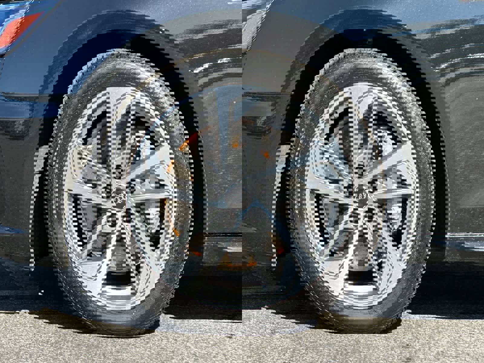 Used 2025 Audi A4 2.0T Premium w/ Convenience Package image 30