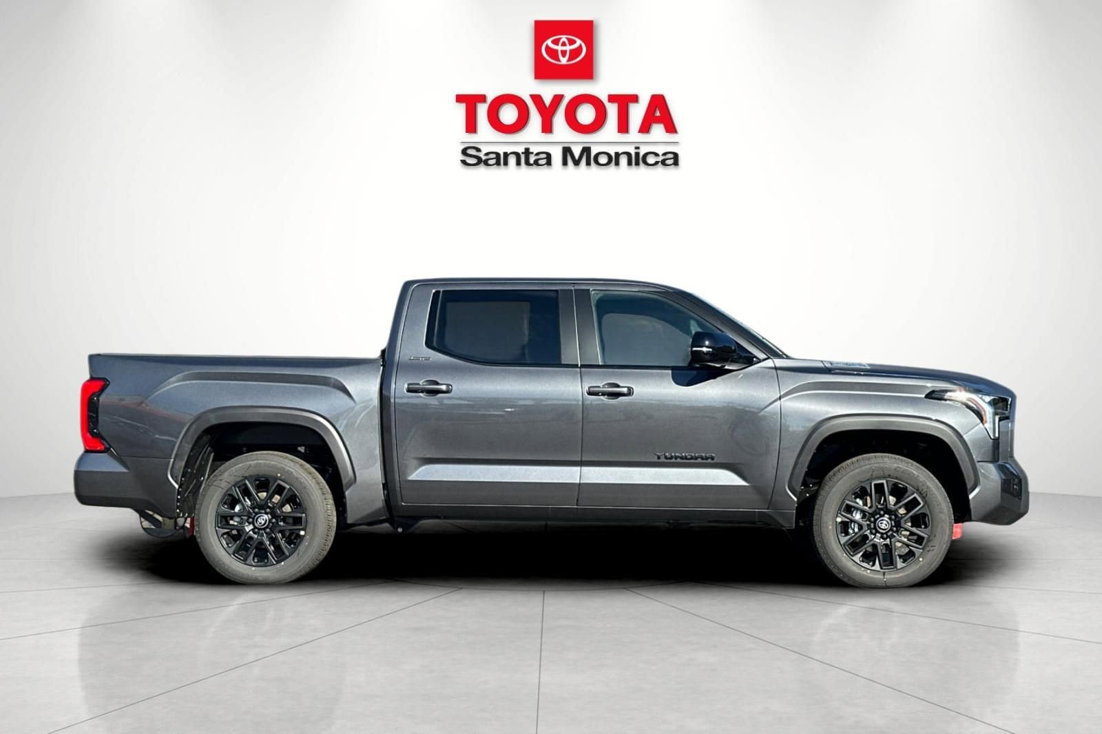 New 2026 Toyota Tundra Limited AWD/4WD image 2