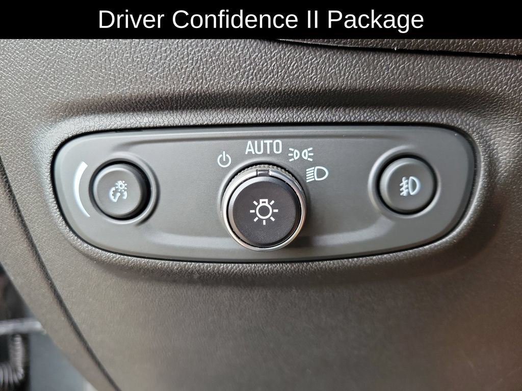 Used 2020 Chevrolet Equinox LT FWD image 11