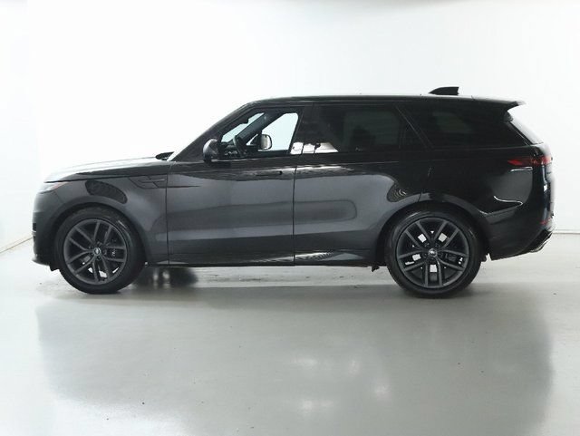 Used 2024 Land Rover Range Rover Sport Dynamic SE AWD/4WD image 4
