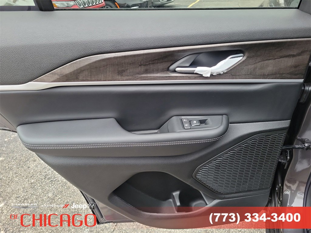 New 2025 Jeep Grand Cherokee Limited image 10