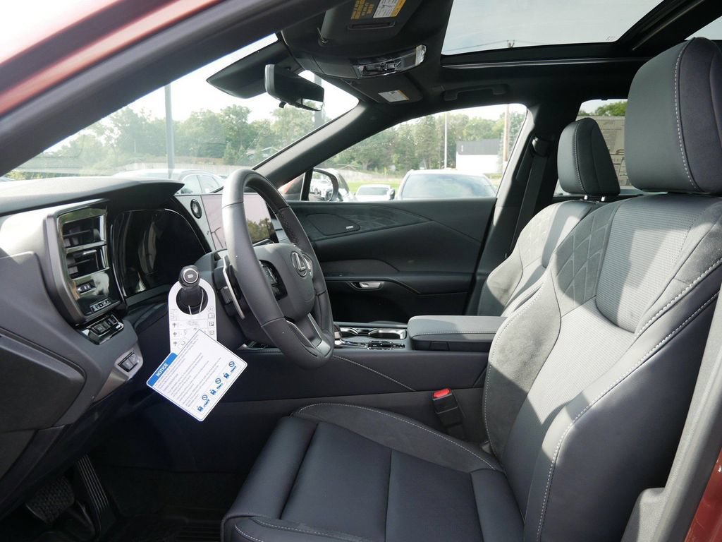 New 2026 Lexus RX 350 w/ Convenience Package AWD/4WD image 9