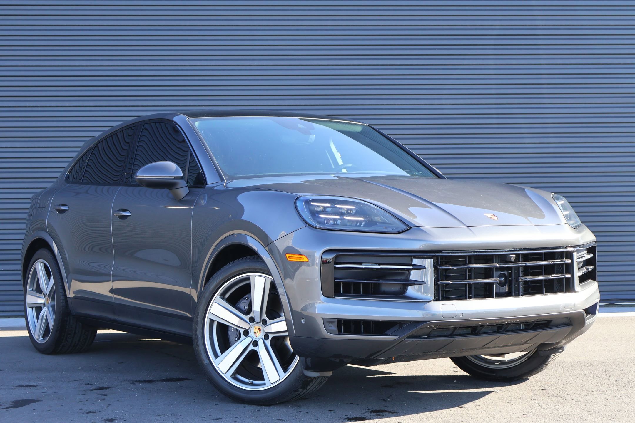 Certified 2024 Porsche Cayenne image 8